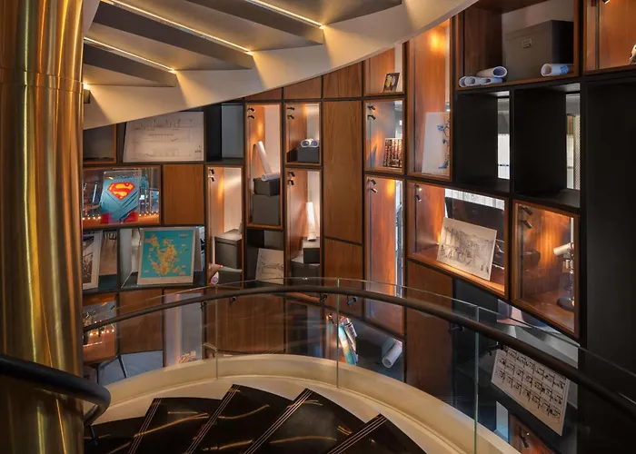 The Wb Abu Dhabi, Curio Collection By Hilton